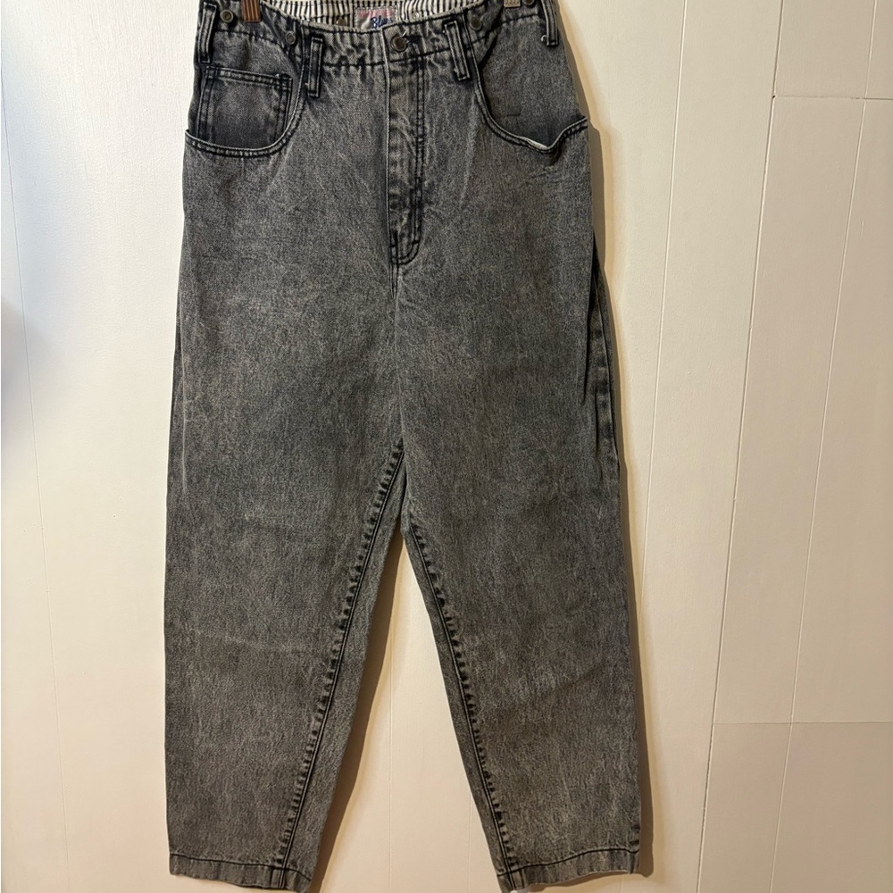 Vintage Women’s Gray Wash jeans